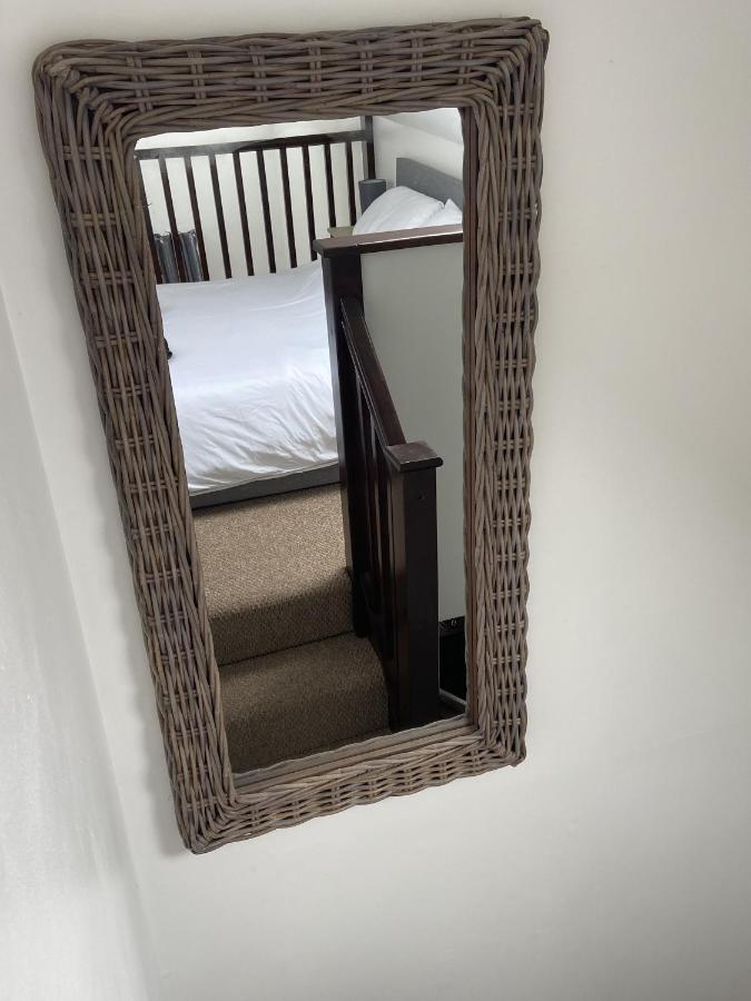 The Stables - Detached Cottage With Private Garden & Hot Tub St Austell Bagian luar foto
